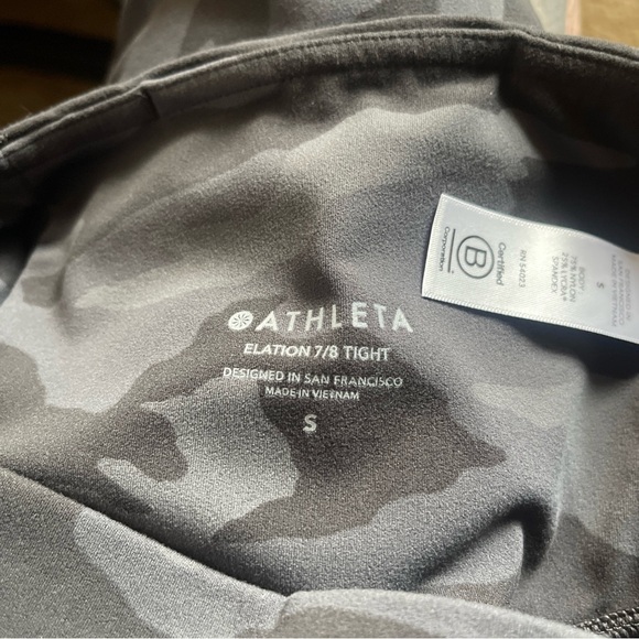 Athleta Camo Leggings - Black and Gray - Picture 6 of 6